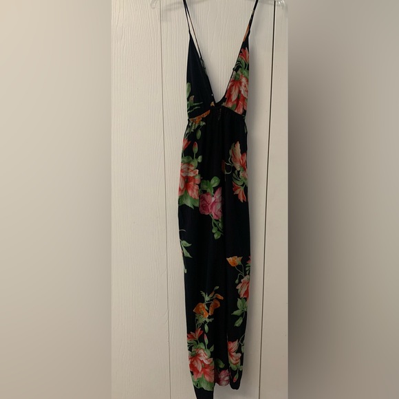 Long Maxi Sundress Backless Black with Floral Print Size Small - Picture 2 of 4